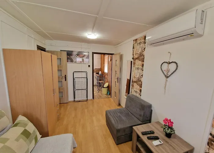 Stela Areál Vadaš Appartamento Štúrovo